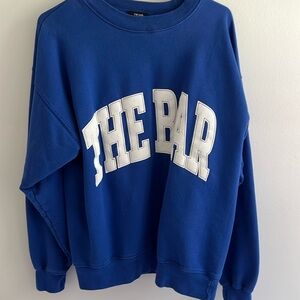 The Bar brand size Medium very oversized.